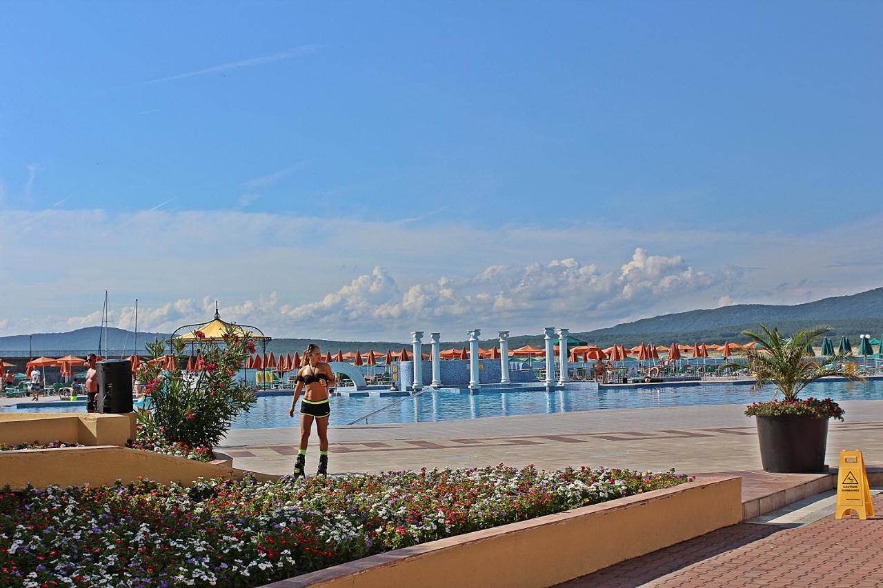 Duni Marina Beach Hotel 杜尼 外观 照片